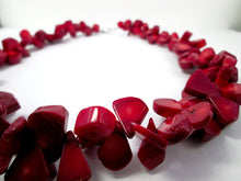 Load image into Gallery viewer, coral necklace