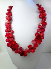 Load image into Gallery viewer, red coral necklace