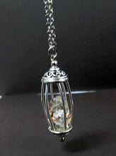 Load image into Gallery viewer, diamond quartz necklace