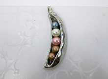 Load image into Gallery viewer, Family Ties — Multicolor Pearl Peas in a Pod Necklace