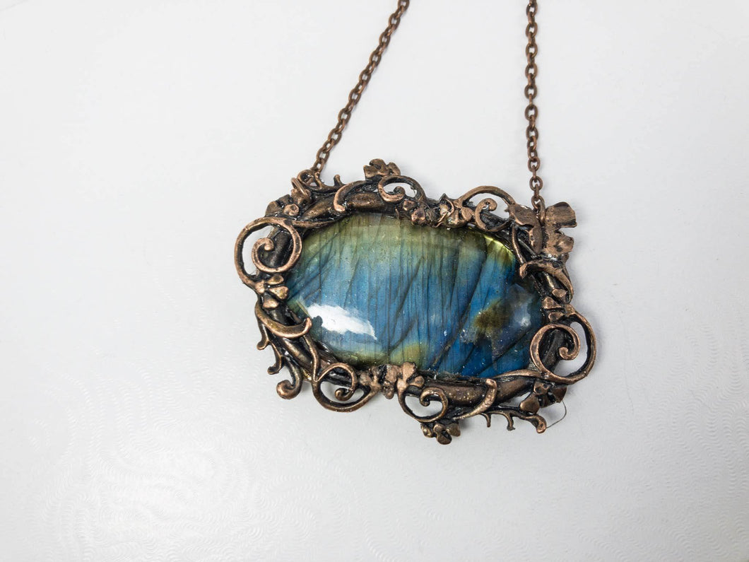 copper wrapped labradorite pendant necklace 