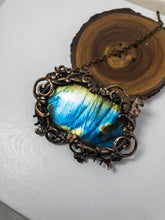 Load image into Gallery viewer, labradorite necklace