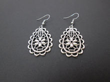 Load image into Gallery viewer, antique silver dangle earrings
