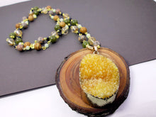 Load image into Gallery viewer, lemon quartz necklace