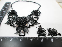 Load image into Gallery viewer, rose bib necklace and earrings set with measurement
