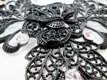Load image into Gallery viewer, black rose necklace closeup