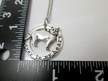 Load image into Gallery viewer, skinny cat necklace with measurement