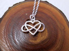 Load image into Gallery viewer, everlasting love necklace