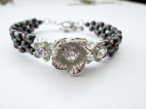 Fancy silver Flower magnetic bracelet for woman