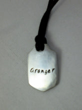 Load image into Gallery viewer, sample of pendant back engraving-letters