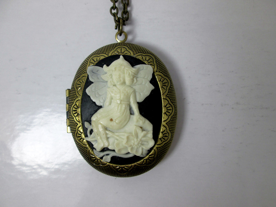 vintage inspired fairy locket necklace