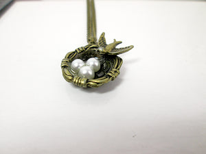 small mama bird necklace