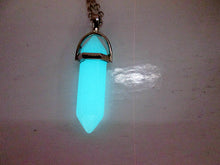 Load image into Gallery viewer, glow in the dark crystal point necklace