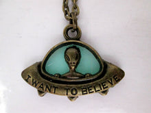 Load image into Gallery viewer, I want to believe spaceship necklace