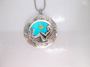 glow mermaid locket