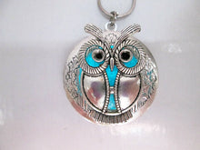 Load image into Gallery viewer, glow in the dark fat owl locket