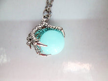 Load image into Gallery viewer, glow in the dark dragon claw necklace