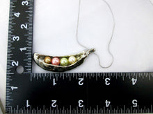 Load image into Gallery viewer, peas in pod necklace with measurement