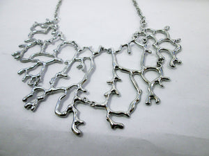 metal coral bib necklace
