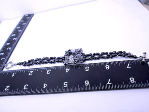 Fancy Black Flower Magnetic Bracelet for Woman