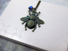 Load image into Gallery viewer, bee necklace