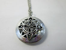 Load image into Gallery viewer, trinity knot diffuser locket