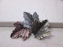 Load image into Gallery viewer, vintage style leaves brooch