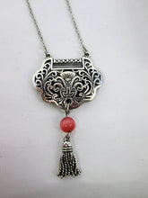 Load image into Gallery viewer, antique silver heart lock tassel necklace