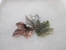 Load image into Gallery viewer, leaf brooch