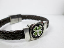 Load image into Gallery viewer, shamrock bracelet