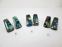 Load image into Gallery viewer, paua shell earrings