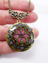 Load image into Gallery viewer, mandala locket necklace