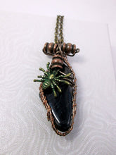 Load image into Gallery viewer, wire wrapped necklace
