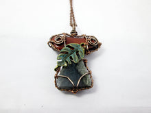 Load image into Gallery viewer, wire wrapped stone necklace