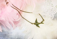 Load image into Gallery viewer, small sparrow necklace