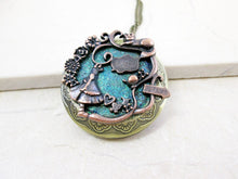 Load image into Gallery viewer, wonderland locket necklace