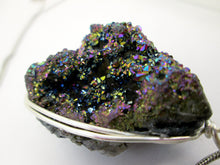 Load image into Gallery viewer, rainbow titanium druzy crystal pendant